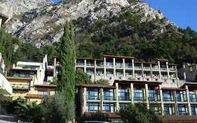 Centro Vacanze La Limonaia